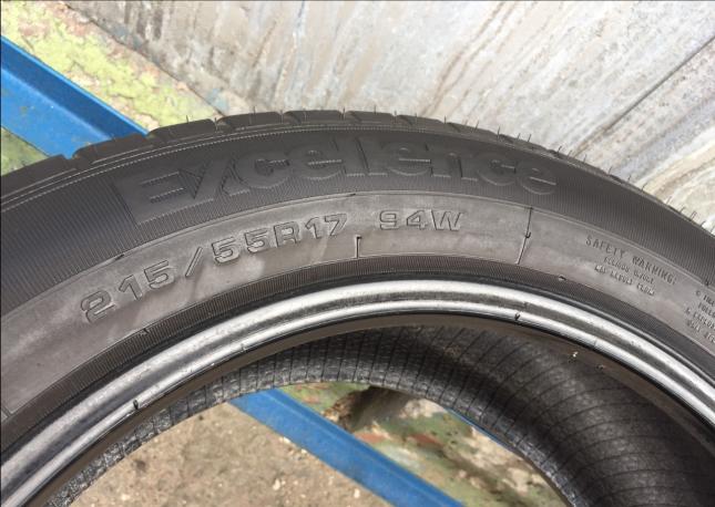 215/55R17 Goodyear exelence Комплект