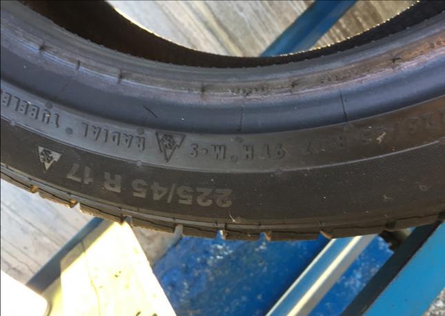 225/45R17 run flat Continental C.W.C. TS830P 4штук