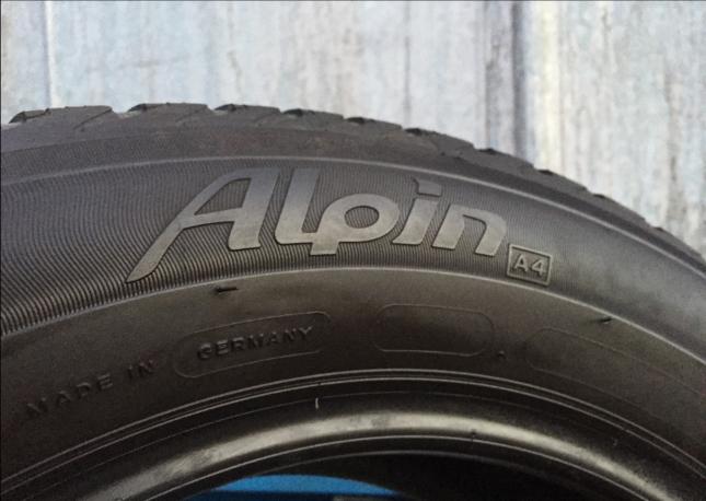 Зимние 205/60R16 92H Michelin Alpin A4 две штуки