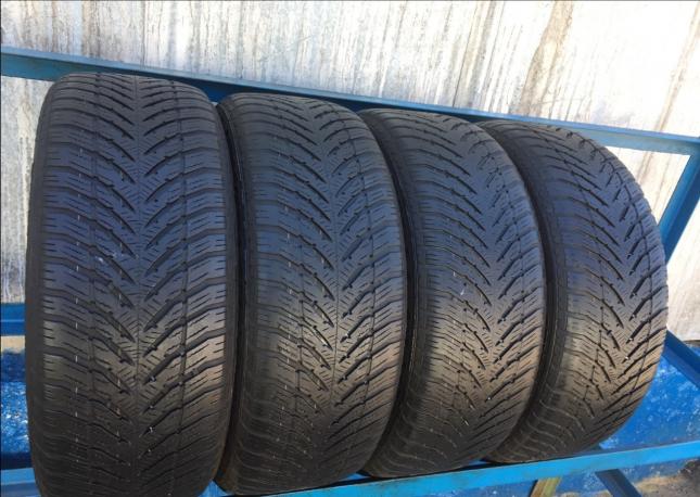 205/50R17 Run flat Goodyear eagle Ultra Grip GW-3