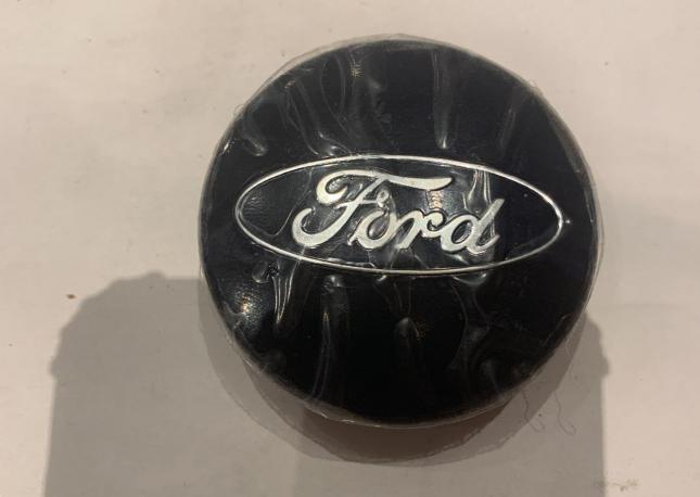 Колпачок на литые диски новый ориг Ford