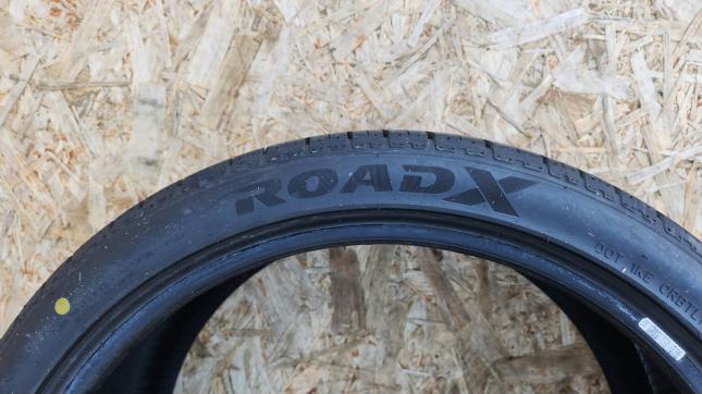 255/35 R20 RoadX RXMotion U11 летние