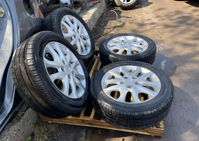 Диски с резиной 205/55R16 Hyundai i30 2007-2011