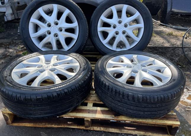 Диски с резиной 205/55R16 Hyundai i30 2007-2011