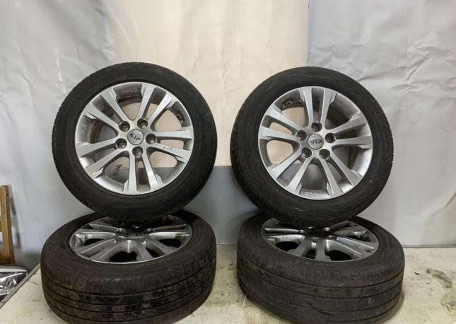 Диск с резиной Kia Ceed 2 JD 2012-2014 52910-A2270