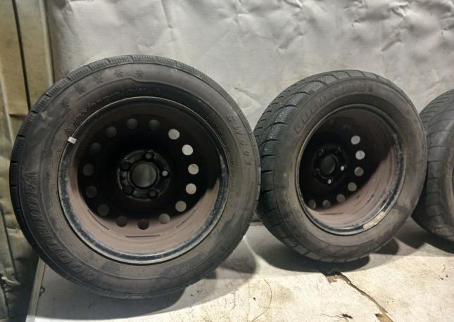 Goodride SW 606 195/65 R15 91H