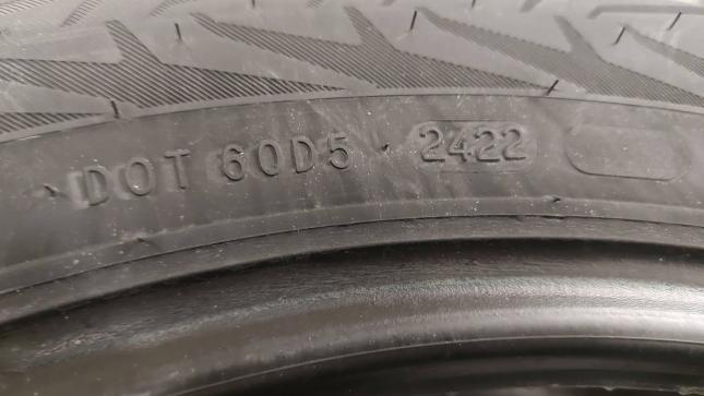215/55 R17 Nokian Tyres Nordman 7 зимние шипованные