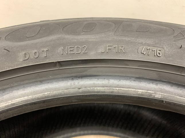 Шина Goodyear EfficientGrip 275/40 R19 