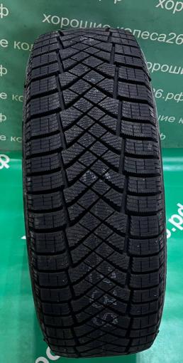 215/60 R17 Pirelli Winter Ice Zero зимние нешипованные