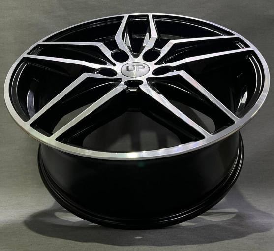 Литые диски R-18 Volkswagen, Skoda, Audi