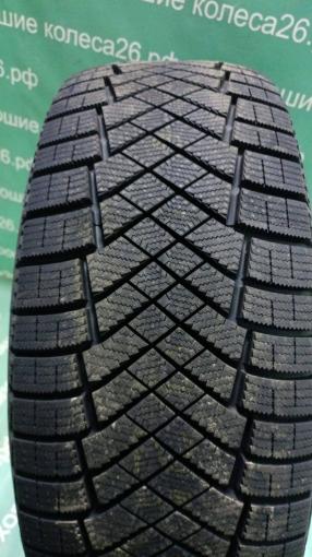 215/55 R17 Pirelli Ice Zero FR зимние нешипованные