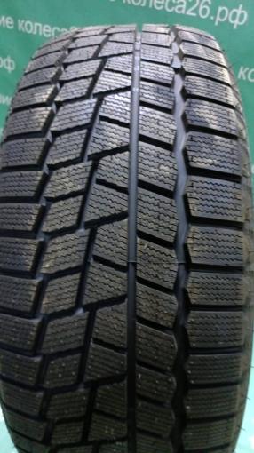 205/50 R17 Maxxis SP02 Arctic Trekker зимние нешипованные