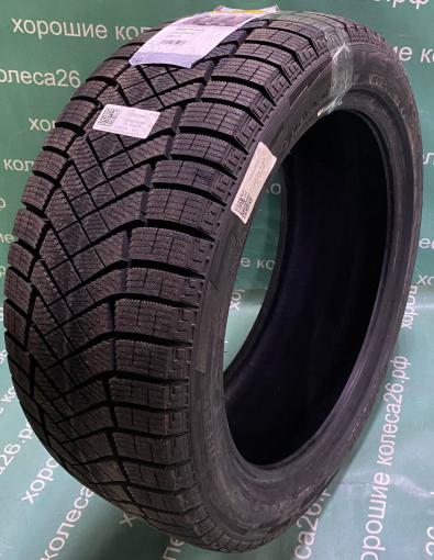 235/45 R18 Pirelli Winter Ice Zero зимние нешипованные