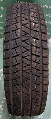 235/65 R17 Headway HW507 зимние нешипованные