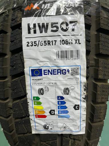 235/65 R17 Headway HW507 зимние нешипованные