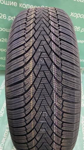 225/55 R19 Roadmarch Winter XPro 888 зимние нешипованные