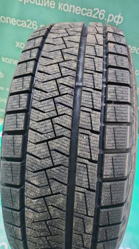 215/55 R17 Pirelli Formula Ice зимние нешипованные