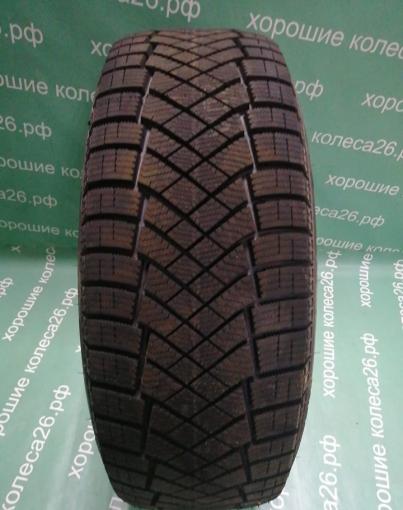 Pirelli Ice Zero FR 205/60 R16