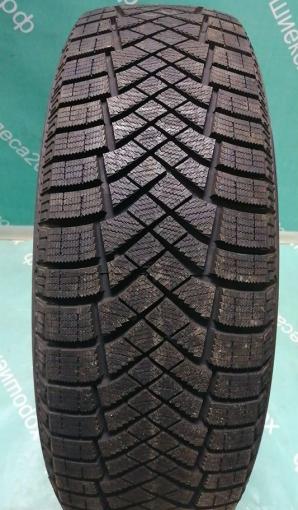 Pirelli Ice Zero FR 215/65 R17