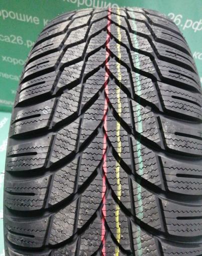 Lassa Snoways 4 215/55 R17