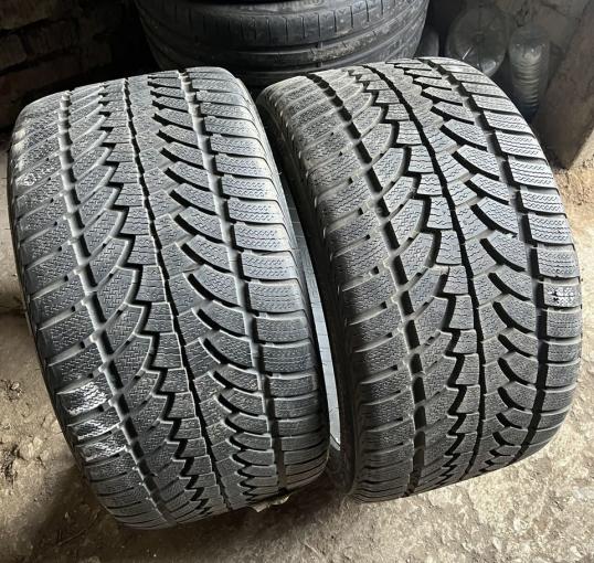 Nokian Tyres WR 295/30 R19