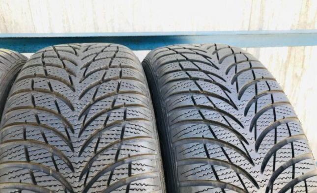 Goodyear UltraGrip 7+ 195/55 R16 H