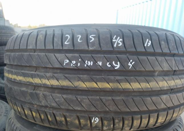 Michelin Primacy 4 225/45 R17