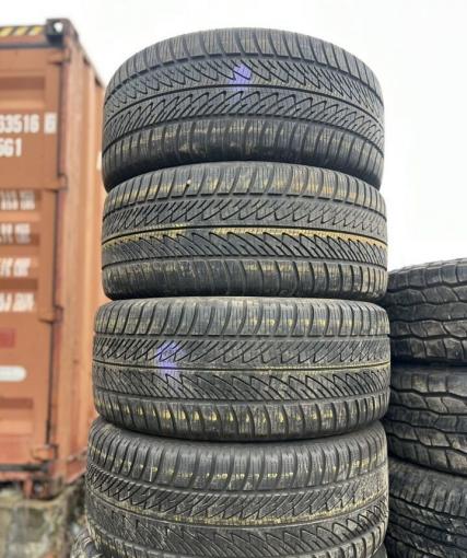 Goodyear UltraGrip 8 Performance 285/45 R20