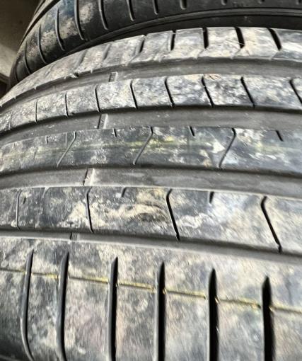 Pirelli P Zero PZ4 315/35 R21