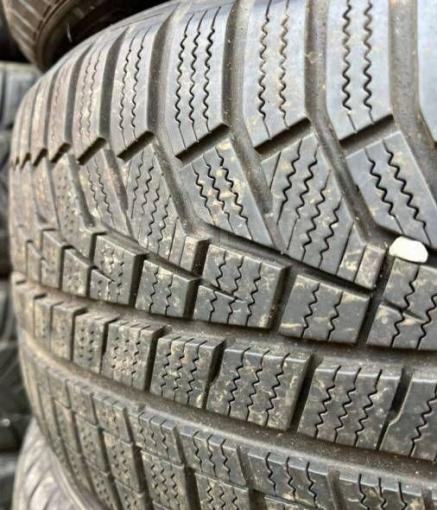 Hankook Winter I&#39;Cept Evo2 W320 255/45 R19