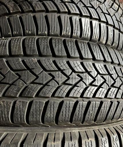 Esa-Tecar Super Grip 9 HP 205/60 R16