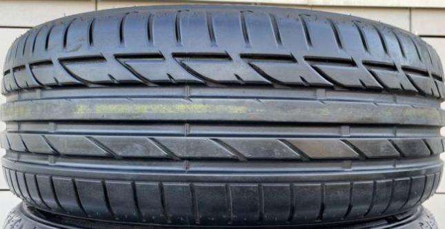 Bridgestone Potenza S001 245/35 R18