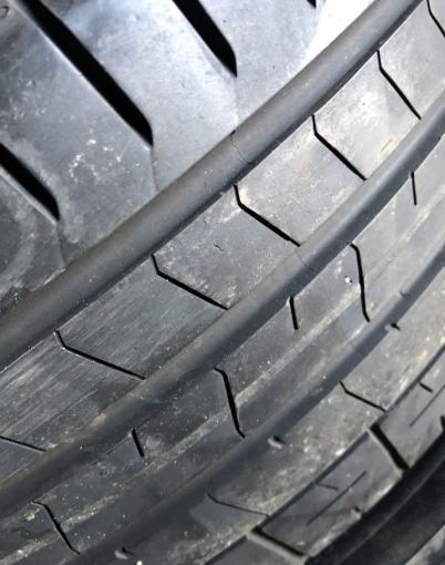 Pirelli P Zero PZ4 235/35 R19