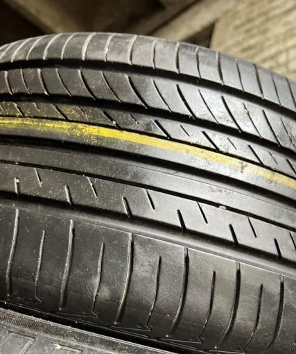 Yokohama Advan dB V552 225/50 R17