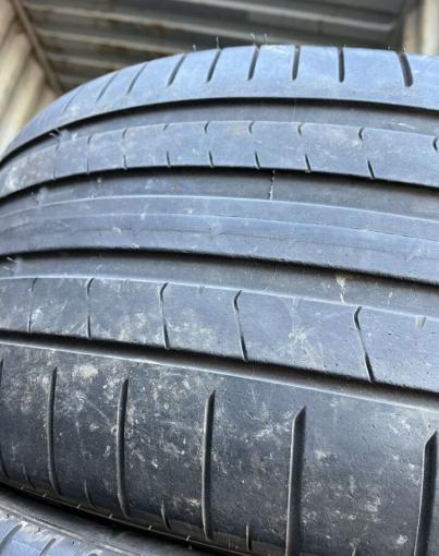 Pirelli P Zero PZ4 285/40 R22