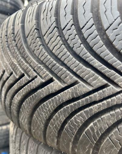 Michelin Alpin 5 215/55 R16