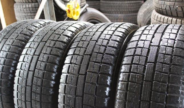 Dunlop DSX 215/55 R17