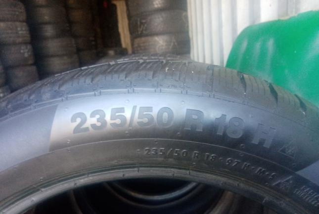 Continental ContiWinterContact TS 850 P 235/50 R18