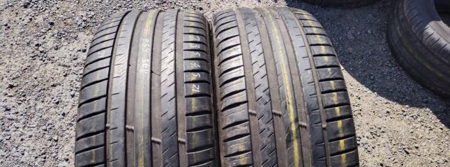 Michelin Pilot Sport 4 SUV 235/45 R21