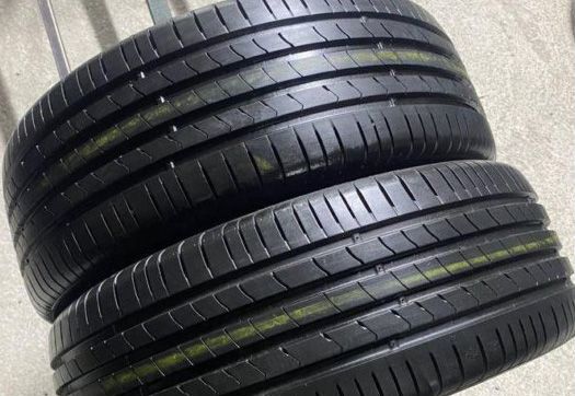 Kumho Ecsta HS51 205/45 R17