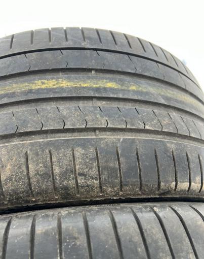 Pirelli P Zero PZ4 275/30 R21