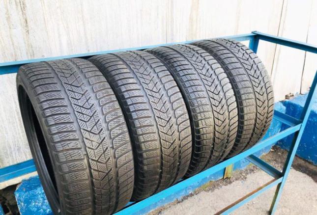 Pirelli Winter Sottozero 3 225/45 R19