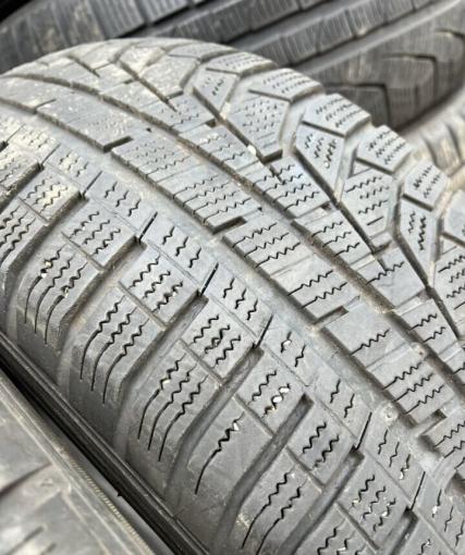 Hankook Winter I&#39;Cept Evo2 W320 215/60 R17