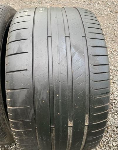 Pirelli P Zero PZ4 265/35 R21 и 305/30 R21