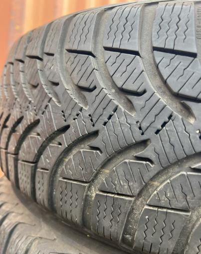 Michelin Alpin 4 185/65 R15