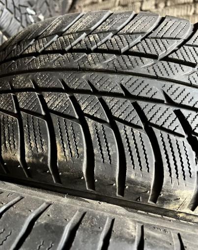 Bridgestone Blizzak LM-001 225/55 R17