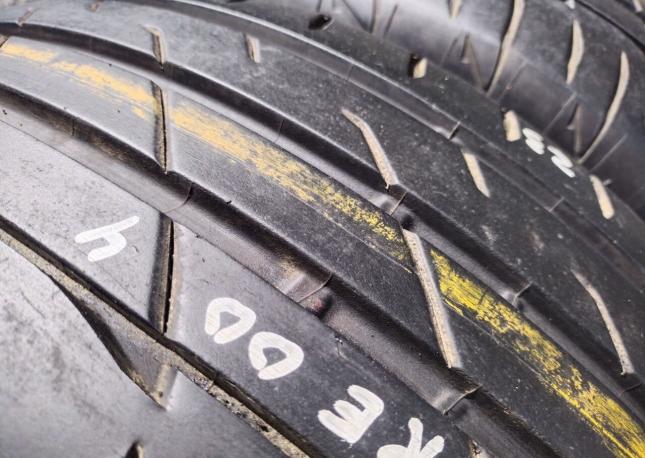 Bridgestone Potenza Adrenalin RE004 225/55 R17 101W