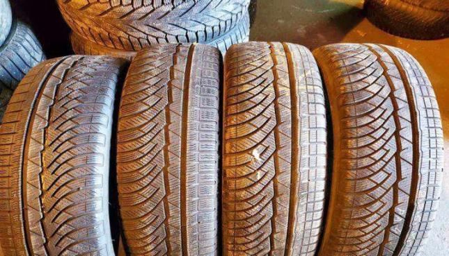 Michelin Pilot Alpin 4 245/45 R18