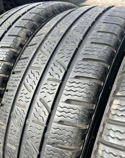 Pirelli Carrier Winter 205/75 R16C