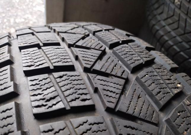 Firemax FM806 275/50 R20 113T